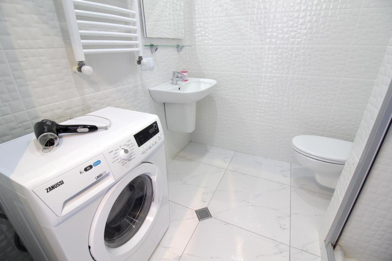 Apartments Inasaredze Batumi Eksteriør billede