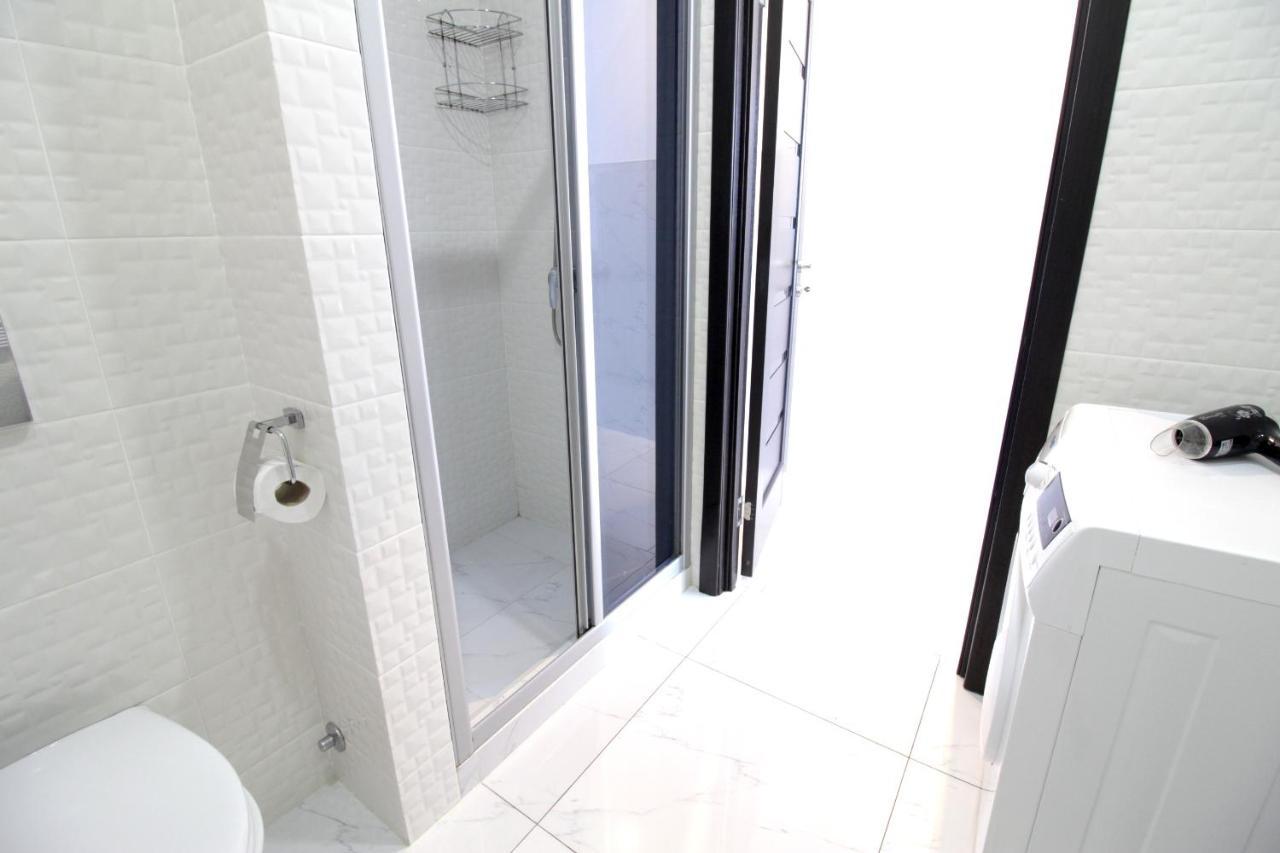 Apartments Inasaredze Batumi Eksteriør billede